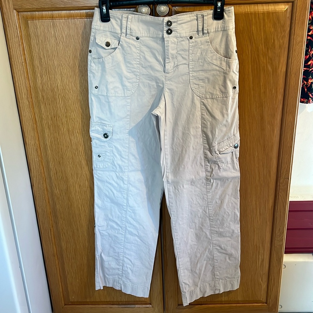 Style and Co. Cargo pants size 8